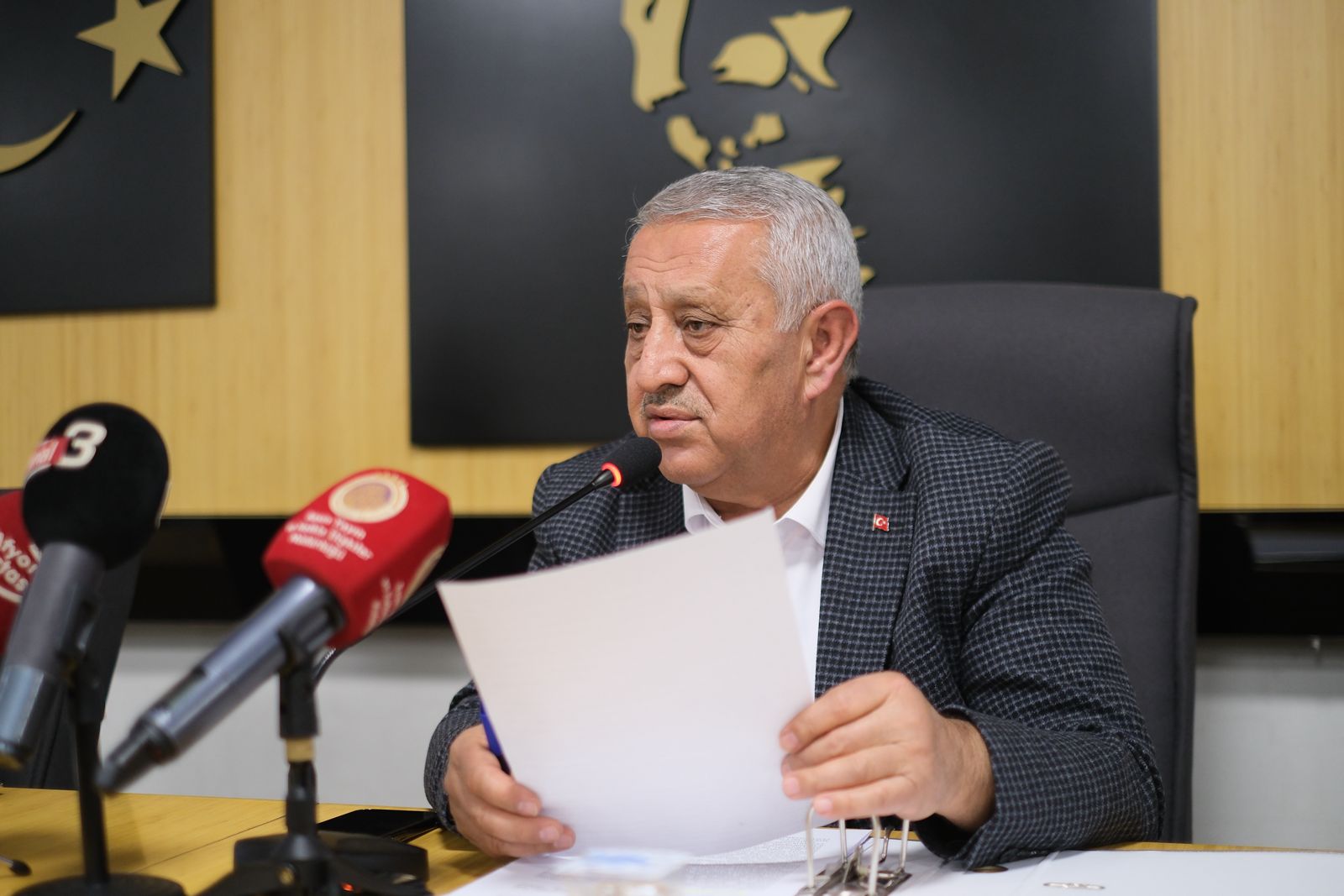 ZEYBEK-18