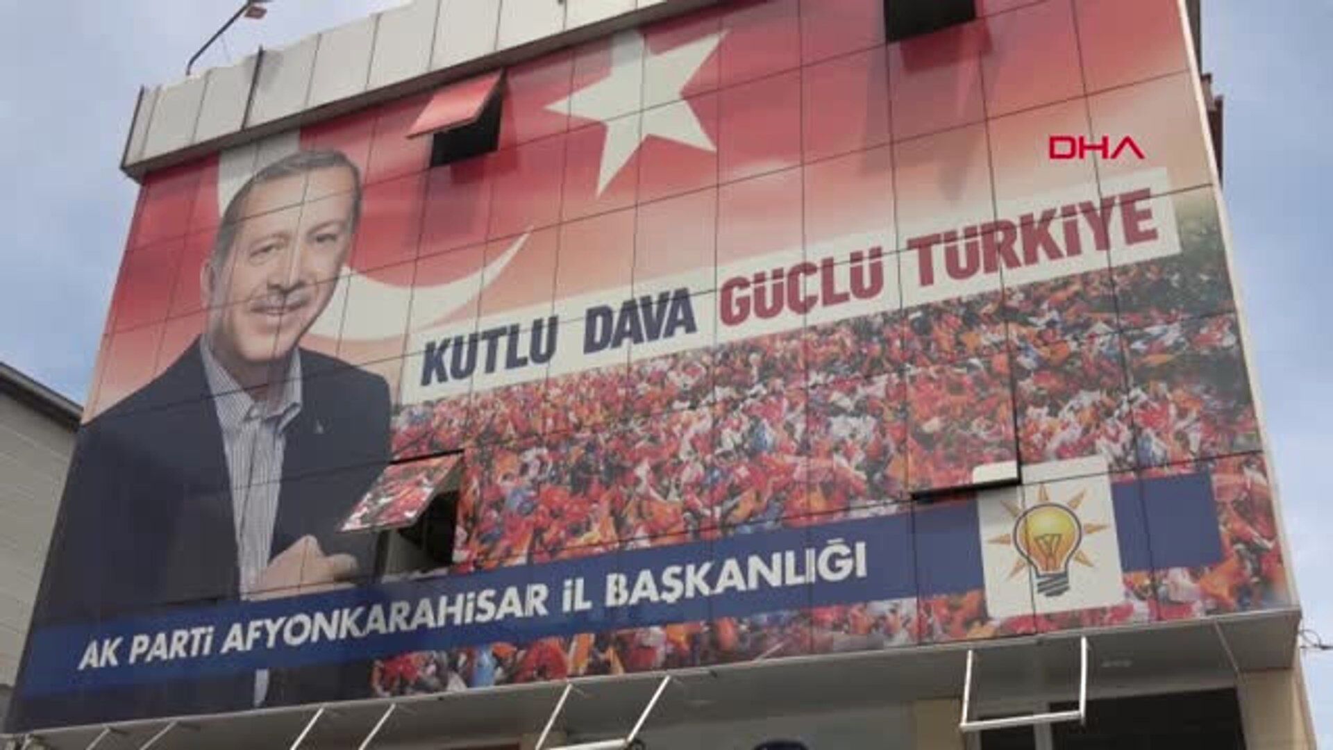 Afyon AK Parti’de flaş istifa: Belediye başkanı istifa etti