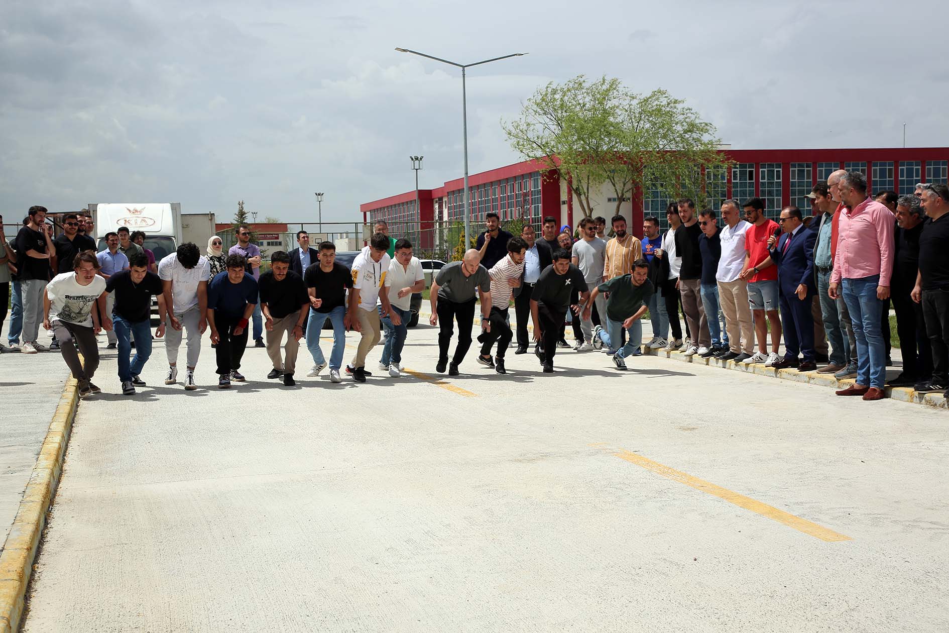 7 Mayıs2530