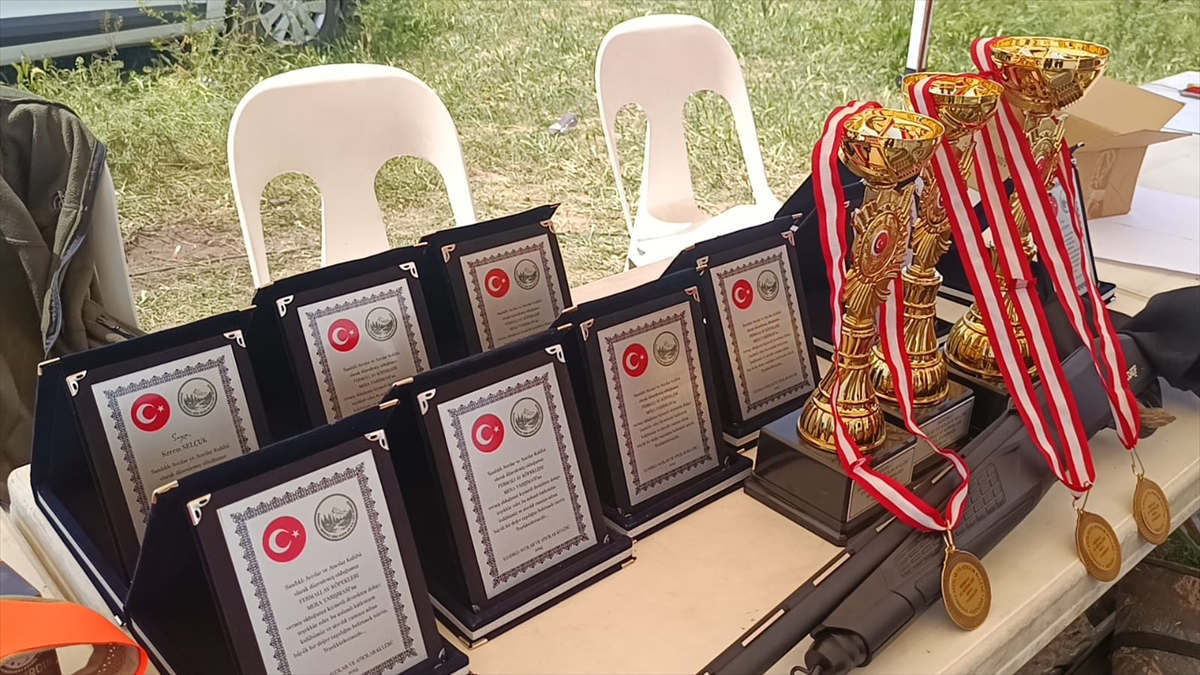 A A 20250526 38083911 38083908 S A N D I K L I D A F E R M A L I A V K O P E K L E R I M E R A Y A R I S M A S I D U Z E N L E N D I