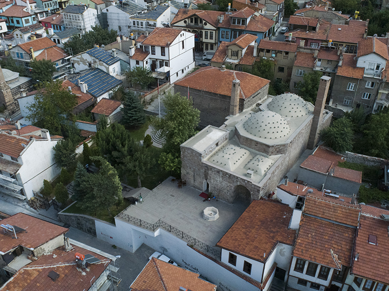 004 Millet Hamami
