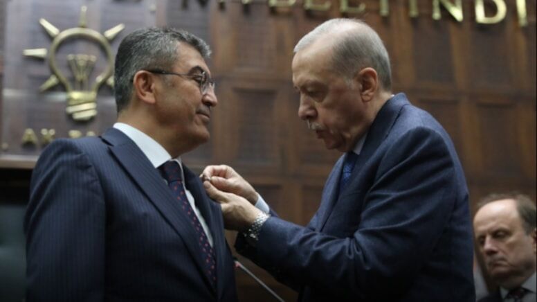 Yarın AK Parti'ye Katılması Beklenen CHP'li Belediye Başkanları