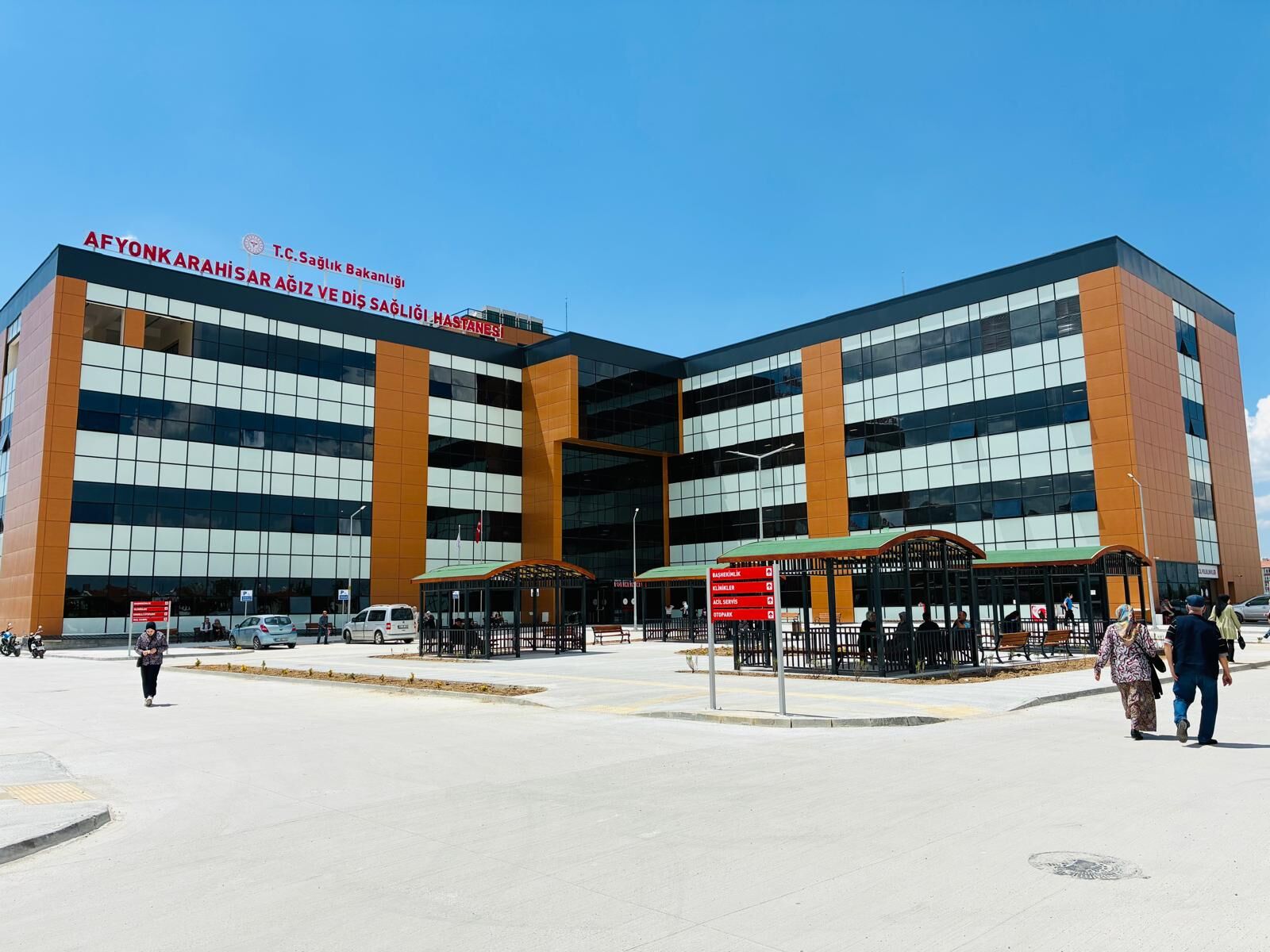 Ağız Ve Diş Hastanesi’nden göndermeli mesaj: 14 yıldır 7 gün 24 saat kesintisiz acil diş hizmeti sunuyoruz