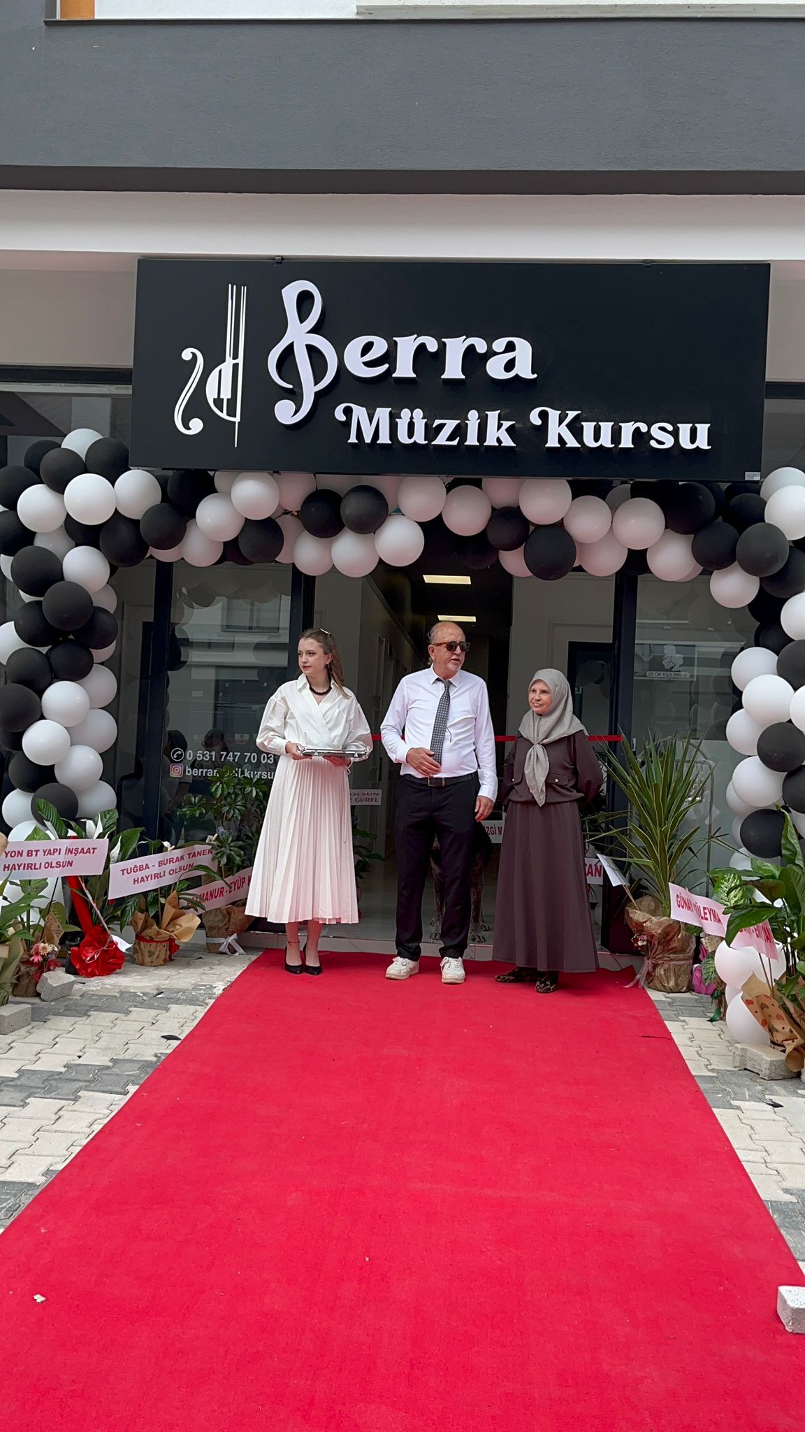 Berra Müzik Kursu Afyon'da Hizmete Açıldı