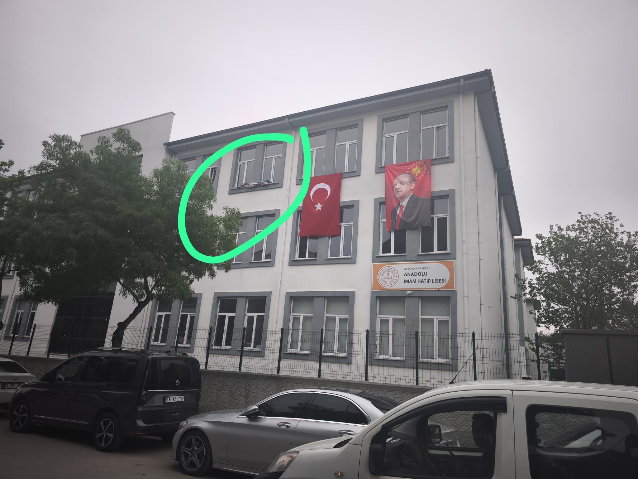 19 Mayısta Asılan Atatürk Posteri