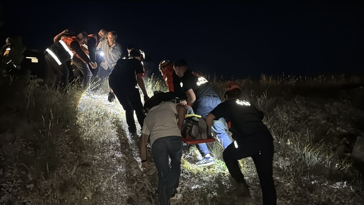 Afyon-Kütahya yolunda feci kaza: Çok sayıda yaralı var!