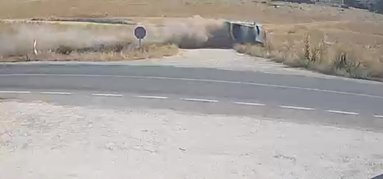 Afyon’da 20 yaşındaki sürücünün öldüğü kazanın görüntüleri ortaya çıktı: Takla atarak metrelerce sürüklenmiş!