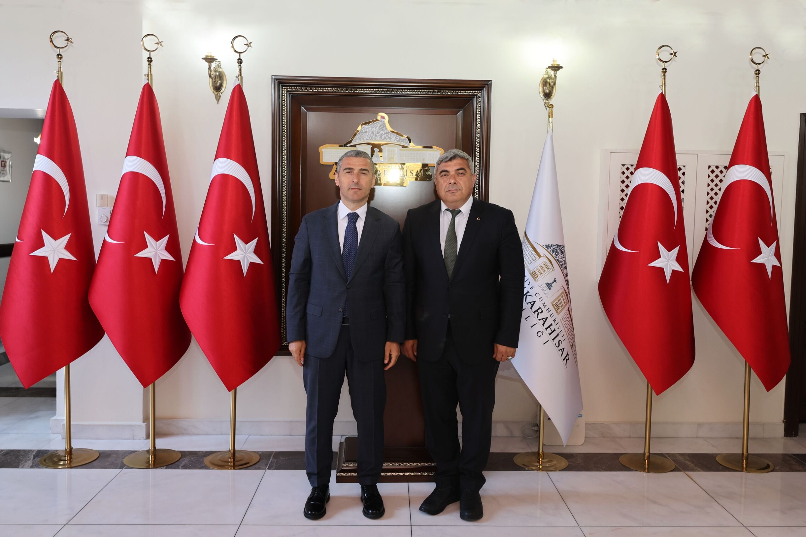Milli Eğitim Müdürü Miraç Sünnetci Afyon'a veda ediyor