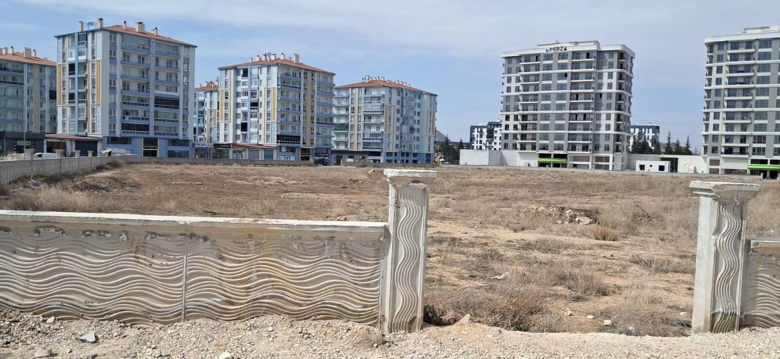 Afyon’da 1500 kişinin yaşadığı mahallenin isteği var: Burası atıl kaldı, yeşil alan ve yürüyüş yolu yapılamaz mı?