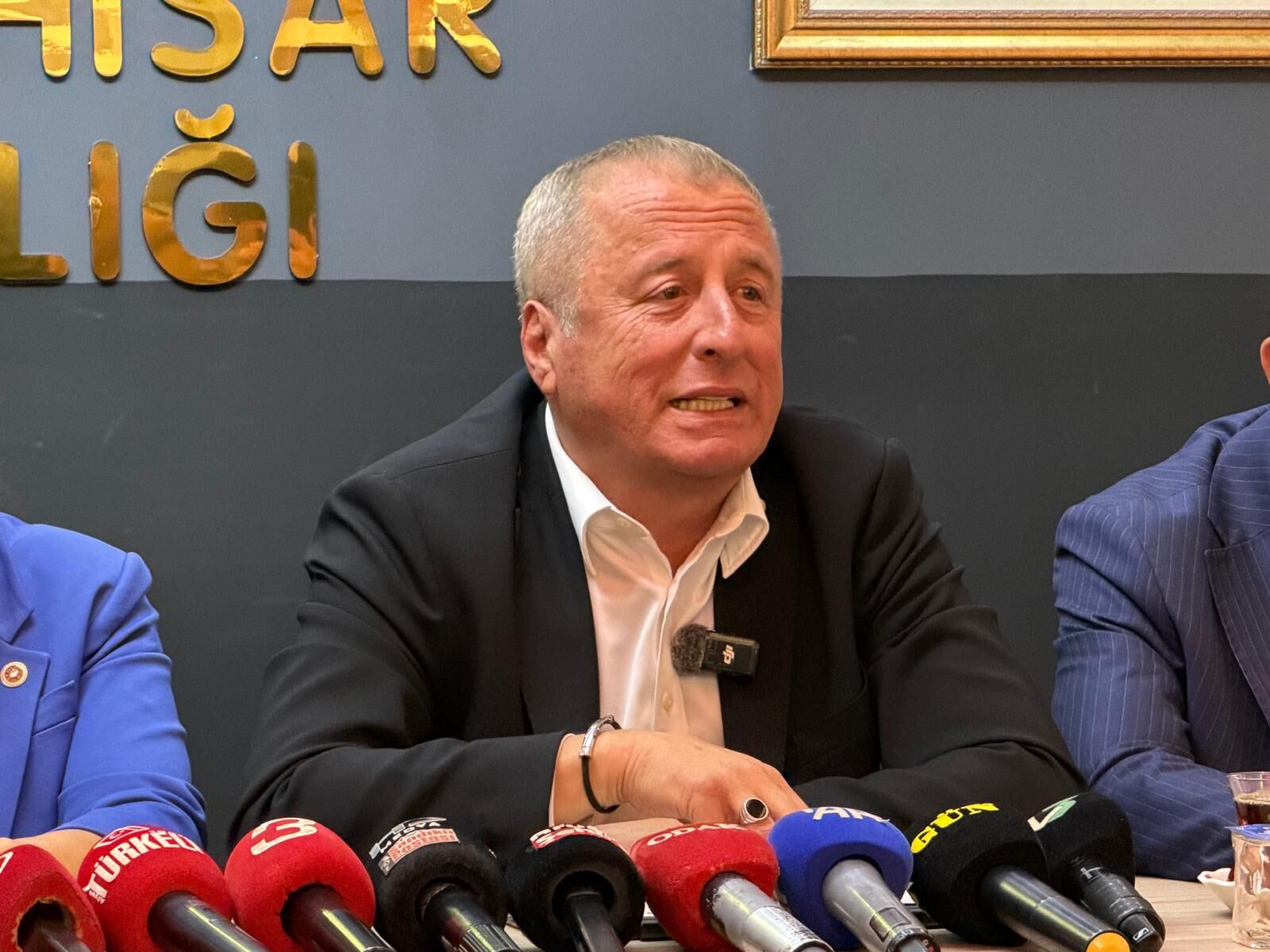 Hakan Şeref Olgun'dan Ali Özkaya'ya teşekkür: Bugüne kadar Afyon'da bir ilk diyerek anlattı