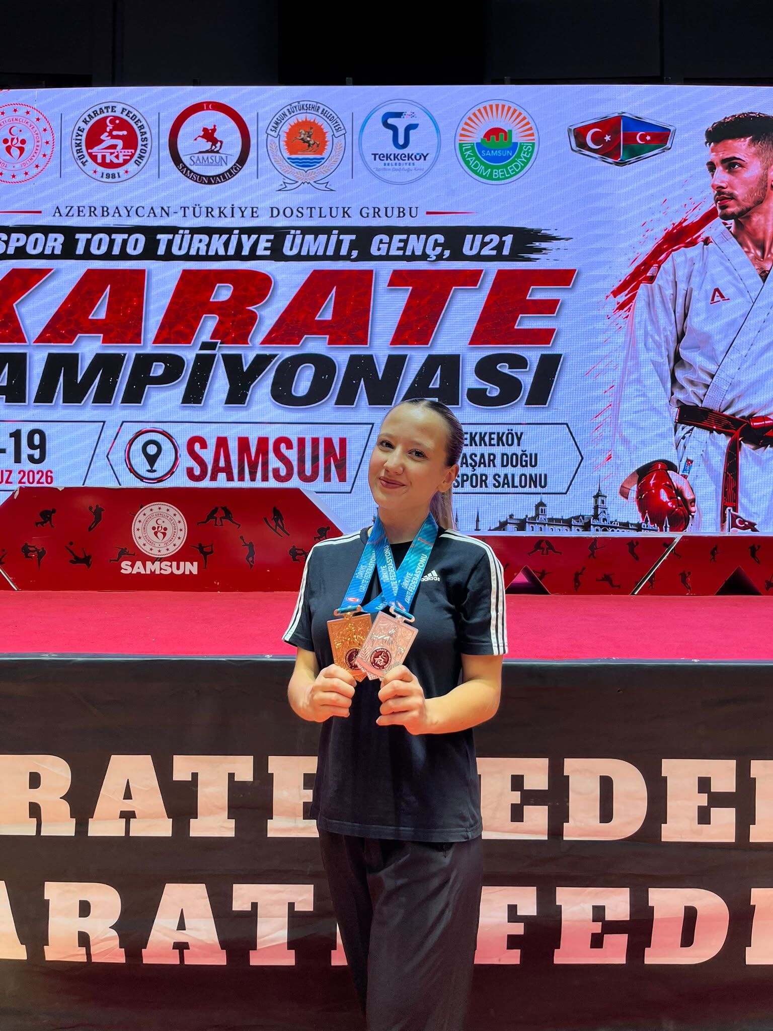 Afyonlu sporcu Tuba Süngü'den Türkiye Şampiyonası'nda çifte madalya