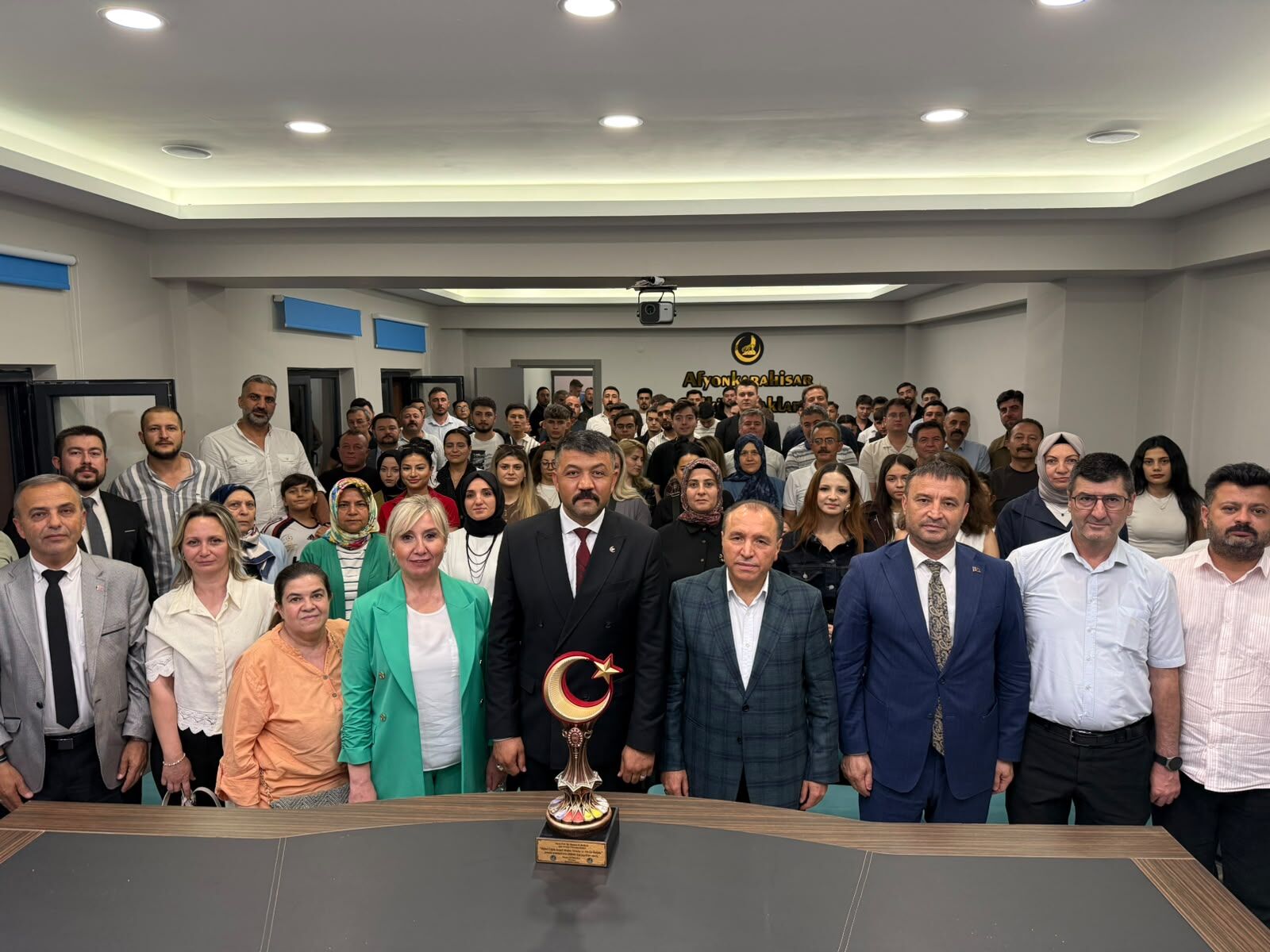 Ülkü Ocakları Dijital Çağın Sosyal Etkileri Masaya Yatırıldı