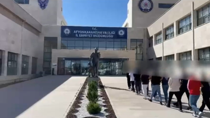 Afyon’da yasa dışı bahis operasyonu: 105 milyon TL’lik para trafiği