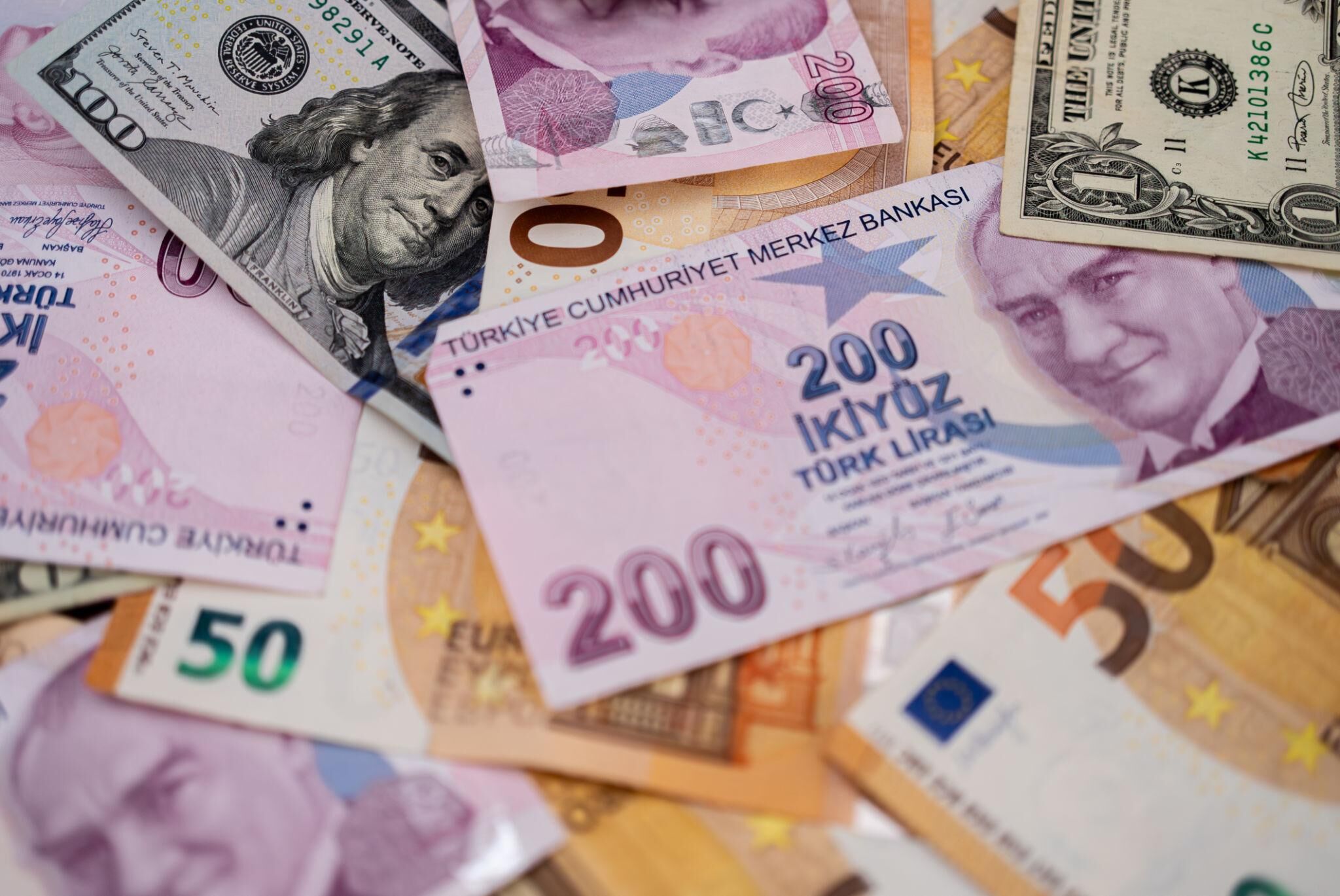 18 Eylül Cuma Türk lirasında son durum: Dolar ve euro güne böyle başladı