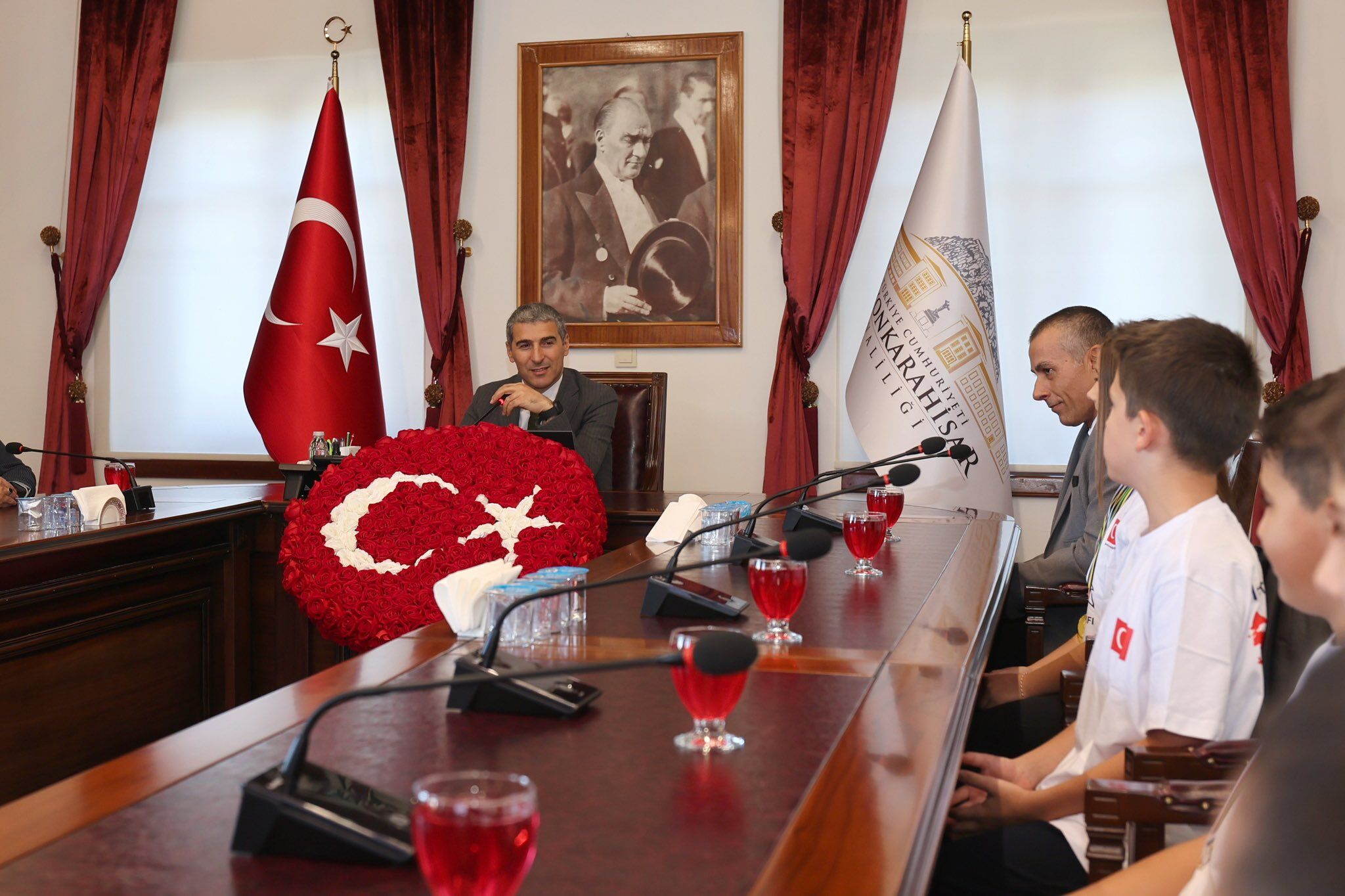 Afyon’un gururu oldular: Dünya Klavye Şampiyonası’ndan dereceyle döndüler