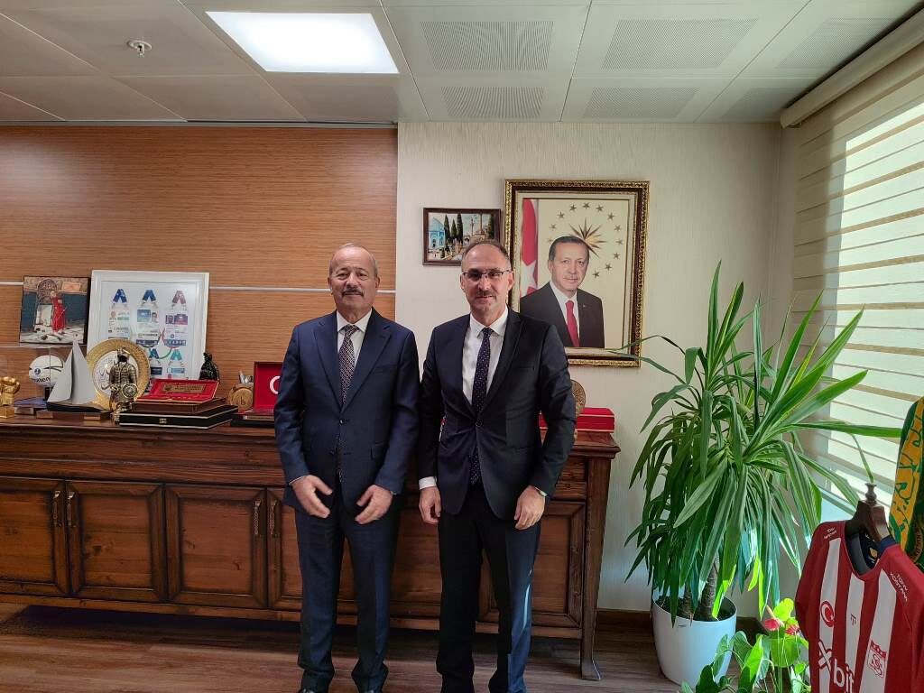 MHP'li Taytak'tan gençlik ve spor yatırımları için önemli ziyaret