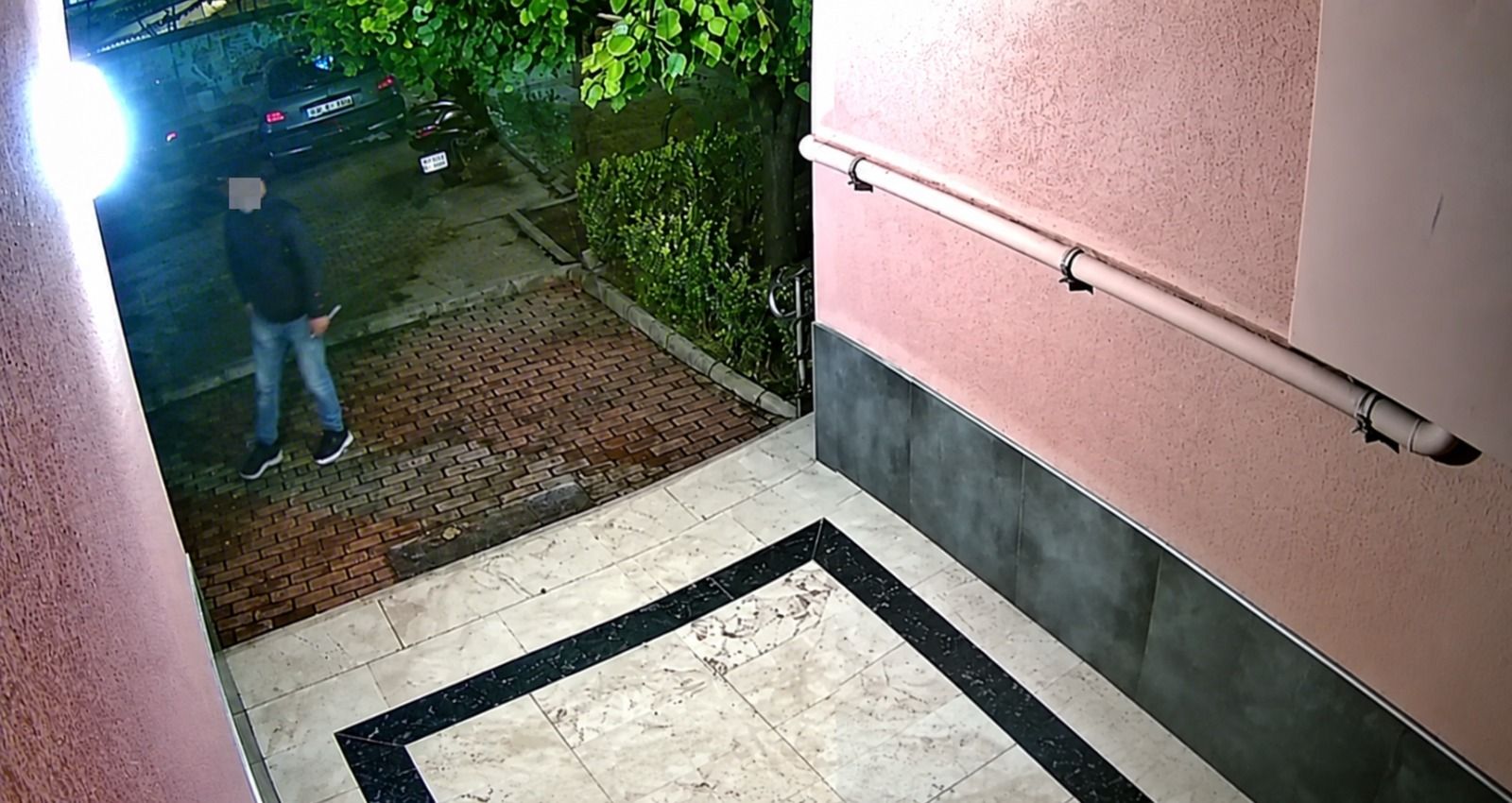 Afyon'da gece yarısı hırsızlık iddiası! Site sakinlerinden güvenlik çağrısı
