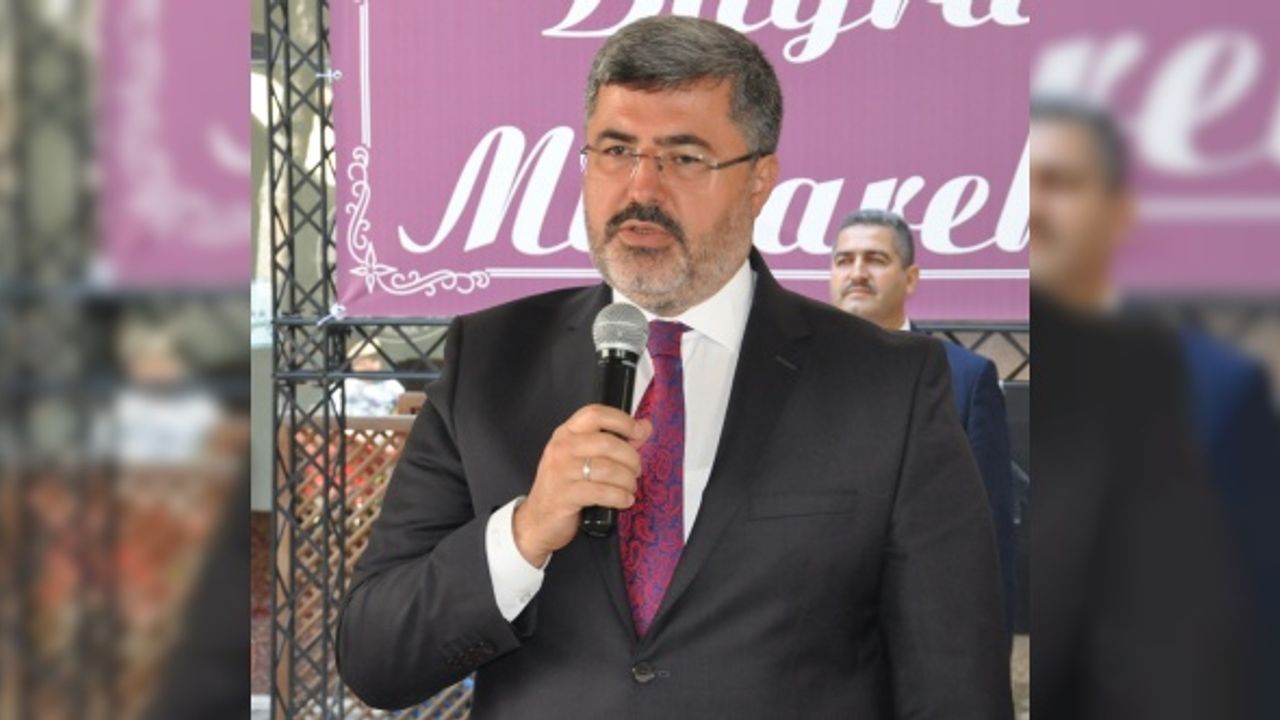 Fahiş fiyat raporu hazırlayan Özkaya, zincir marketleri işaret etti