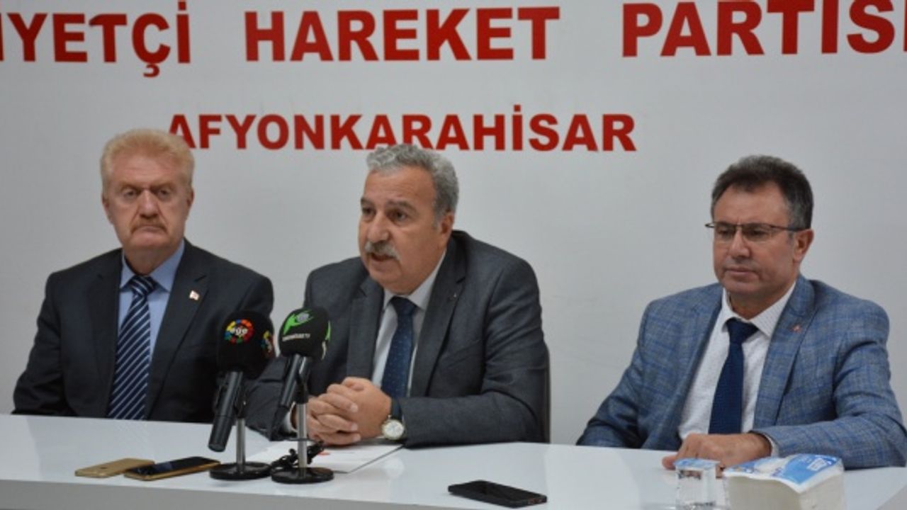 MHP’li Kocacan’dan Afyon Belediyesi’ne eleştiri