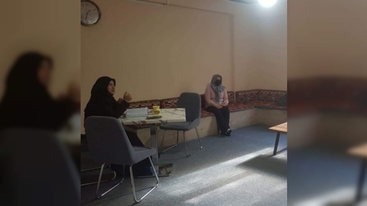 Şuhut Kadın Kültür Evi'nde 'Kur'an-ı Kerim Harfleri ve İsimleri' konulu eğitim
