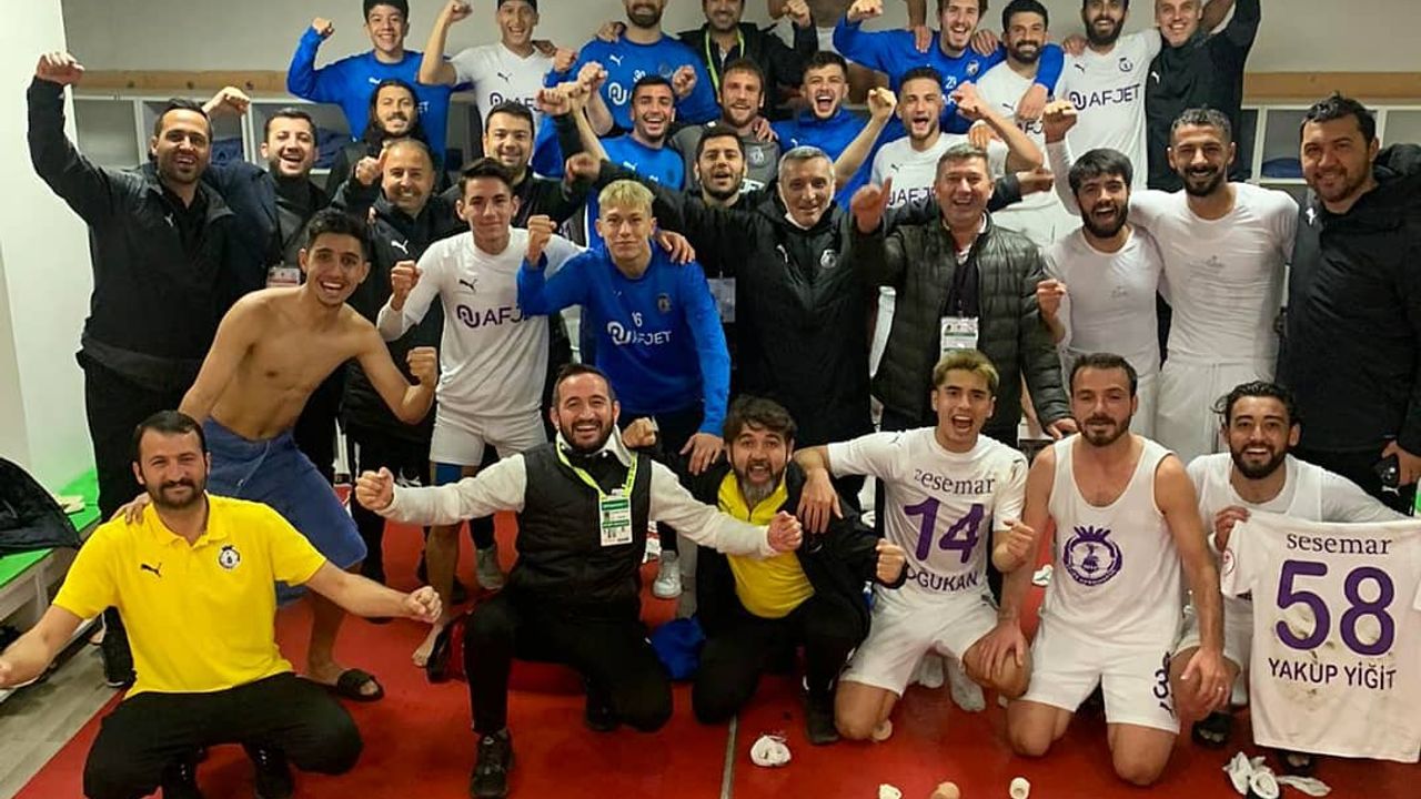 Maç Sonucu: İstanbulspor 2-3 Afjet Afyonspor 