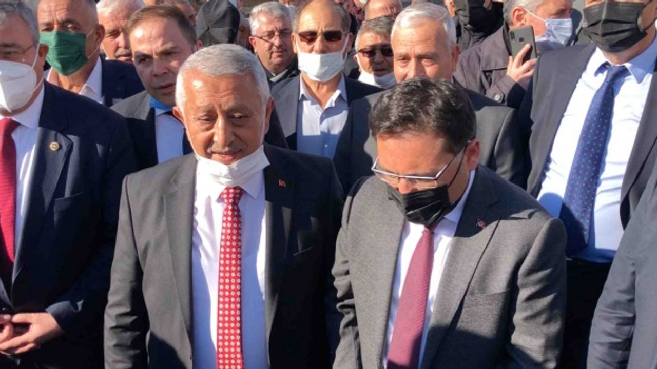 Başkan Zeybek: MHP’li Mehmet Taytak’ı unuttuk, hakkını helal etsin