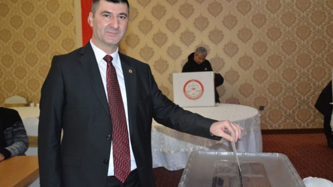Türk Büro-Sen'den İsmail Akman: Sendikacılığa en çok bugün ihtiyaç var
