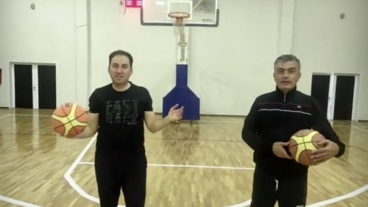 Bolvadin'de gençler basketbol takımı kuruldu
