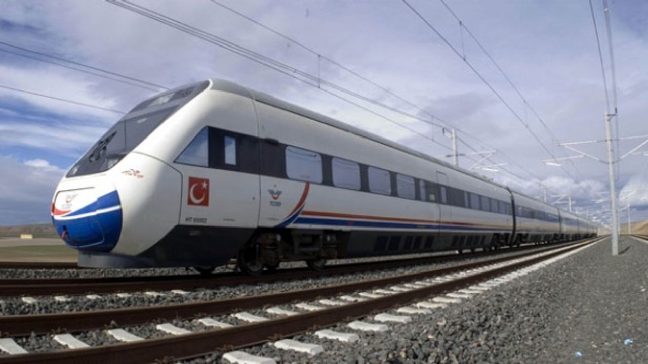 AK Partili Veysel Eroğlu’ndan hızlı tren açıklaması: Temmuz’da raylar döşeniyor