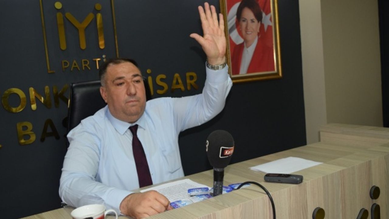 İYİ Partili Mısırlıoğlu’ndan AK Partili Uluçay’a eğitim göndermesi