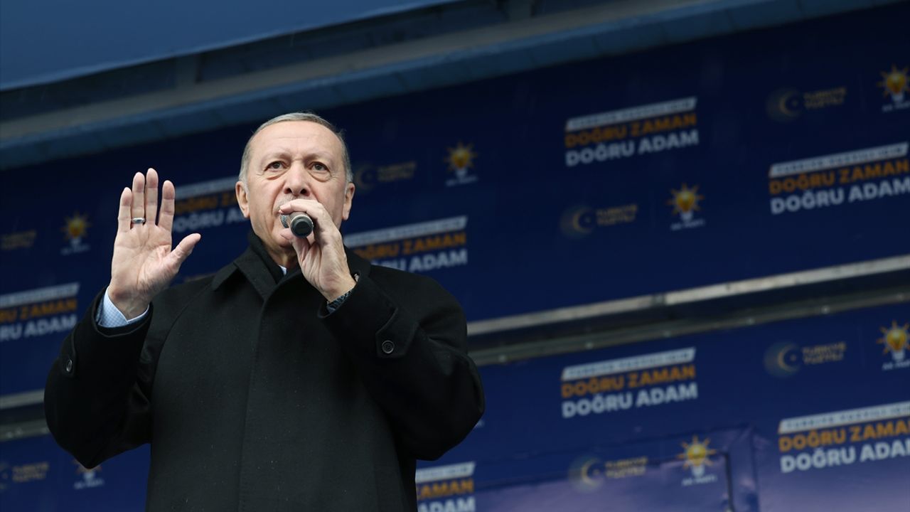 Cumhurbaşkanı Erdoğan:30 Ekim'de okullar tatil edildi
