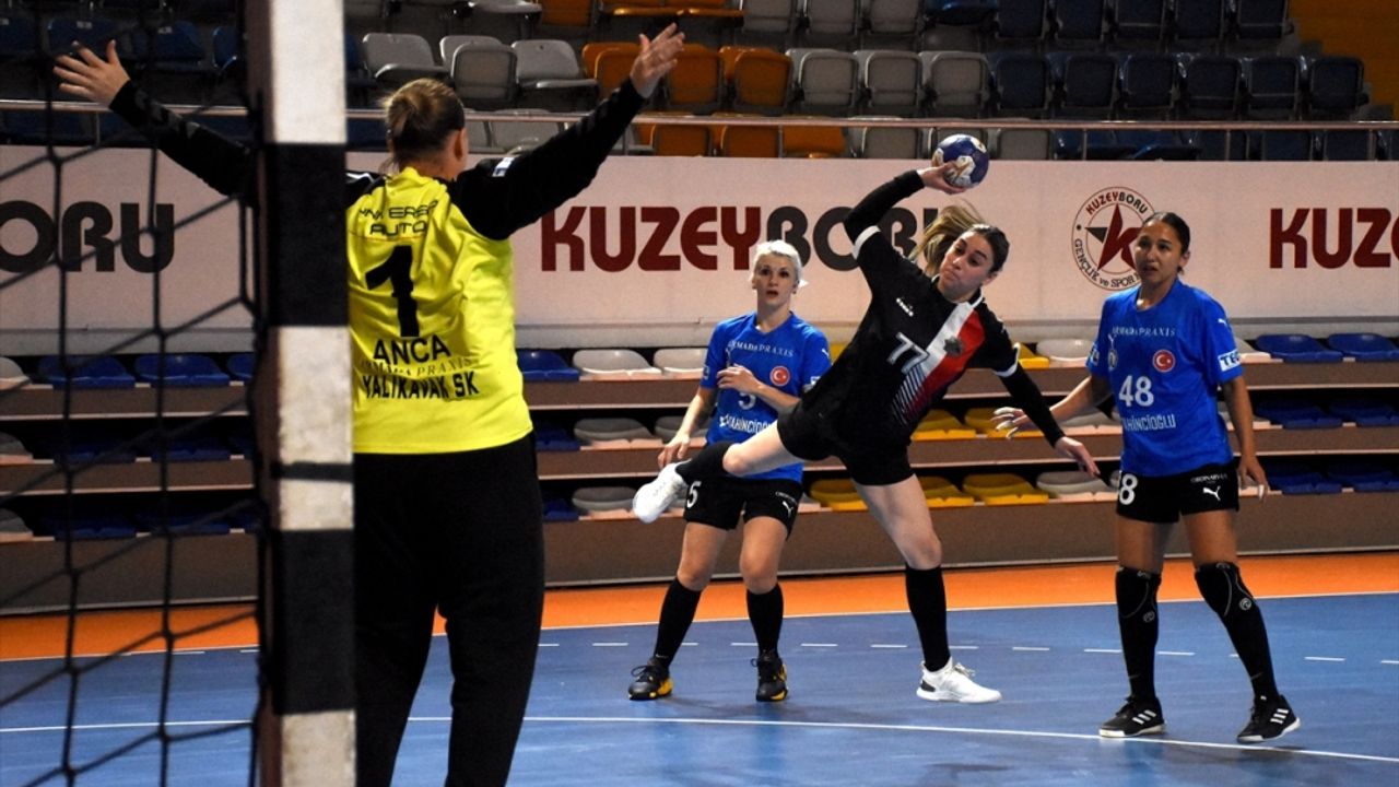 Hentbol: Kadınlar Süper Lig: Aksaray Belediyespor: 25 - Armada Praxis Yalıkavak: 35