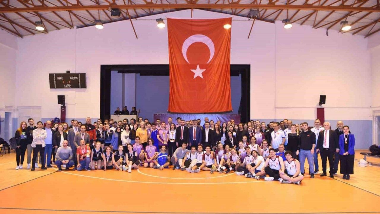 Anadolu Üniversitesi 100’üncü yıl turnuvasında şampiyonlar belli oldu