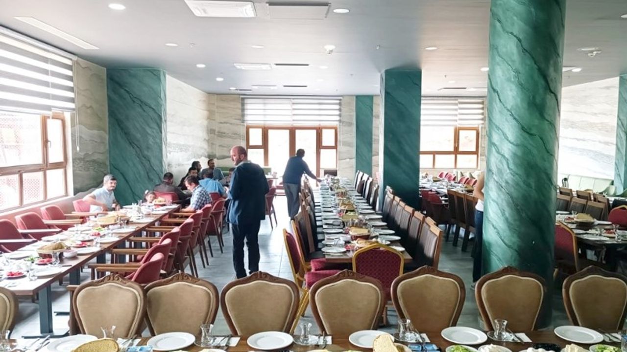 Ilıca Termal Tatil Köyü restoranı, Gediz Belediyesi bünyesinde