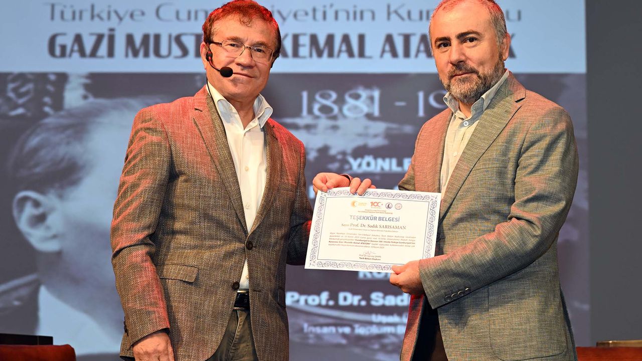 Prof. Dr. Sadık Sarısaman: Mustafa Kemal askerliğin sanat yönünü severdi