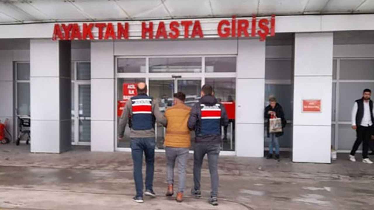 Her yerde aranan 2 firari Eskişehir'de yakalandı