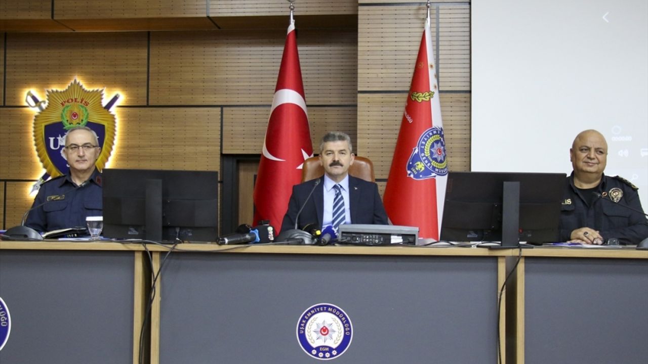 Uşak Valisi Ergün, suçla mücadele faaliyetlerini değerlendirdi