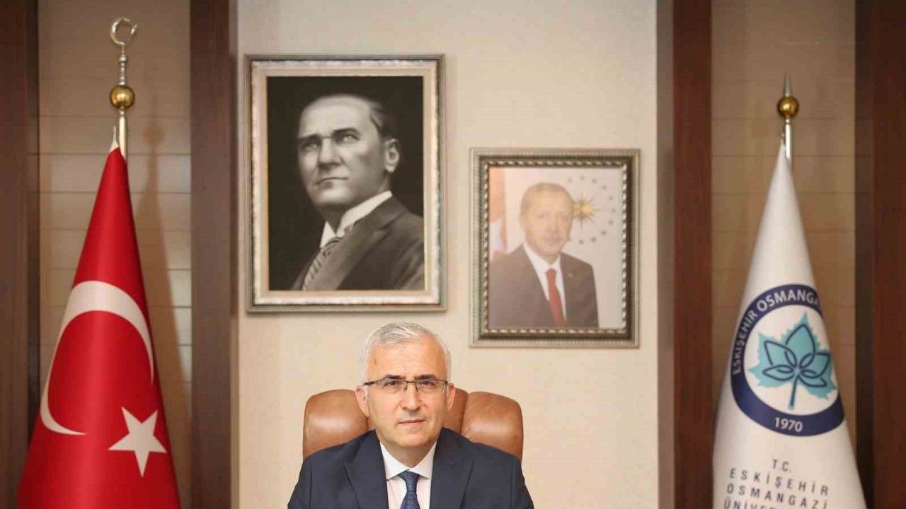 Eskişehir Osmangazi Üniversitesi Rektörü Prof. Dr. Kamil Koçak’ın yeni yıl mesajı