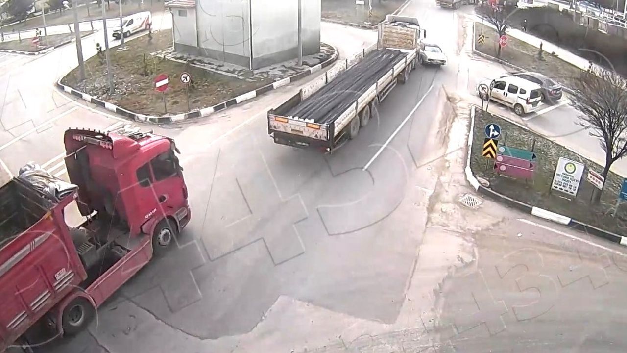 Hız ve dikkatsizlik kaza riskini arttırdı.