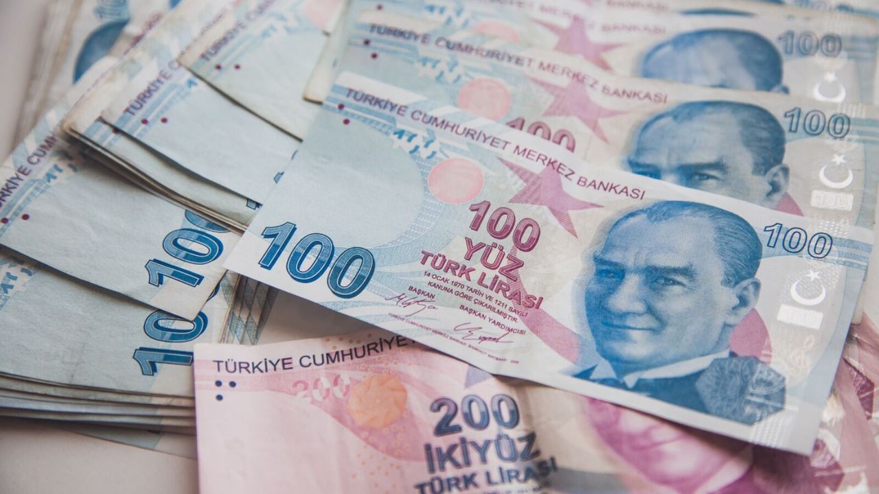 Afyon’da bayram öncesi yüz güldüren destek: 3 bin 188 haneye 17 milyon TL yardım