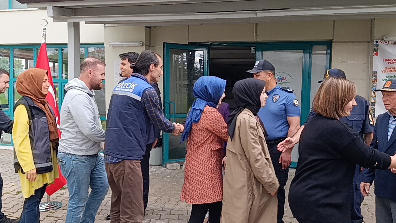 Pazaryeri'nde Kurban Bayramı Protokol Bayramlaşması Yoğun Katılımla Gerçekleşti