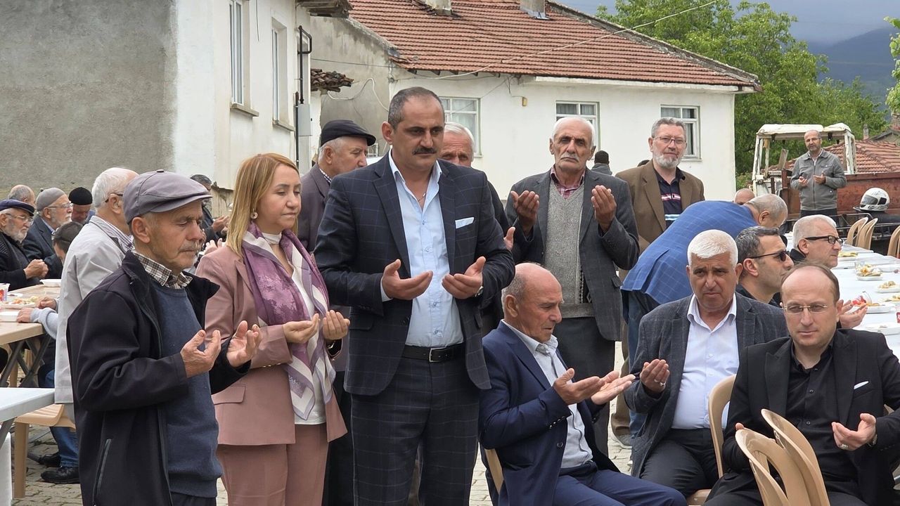 Hıdırellez ve bayram birleşti: Beşikli Mahallesi'nde kardeşlik sofraları kuruldu