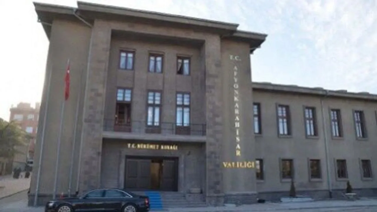 Afyon’da LGS öncesi valilikten flaş açıklama: Bunu yapmak ya