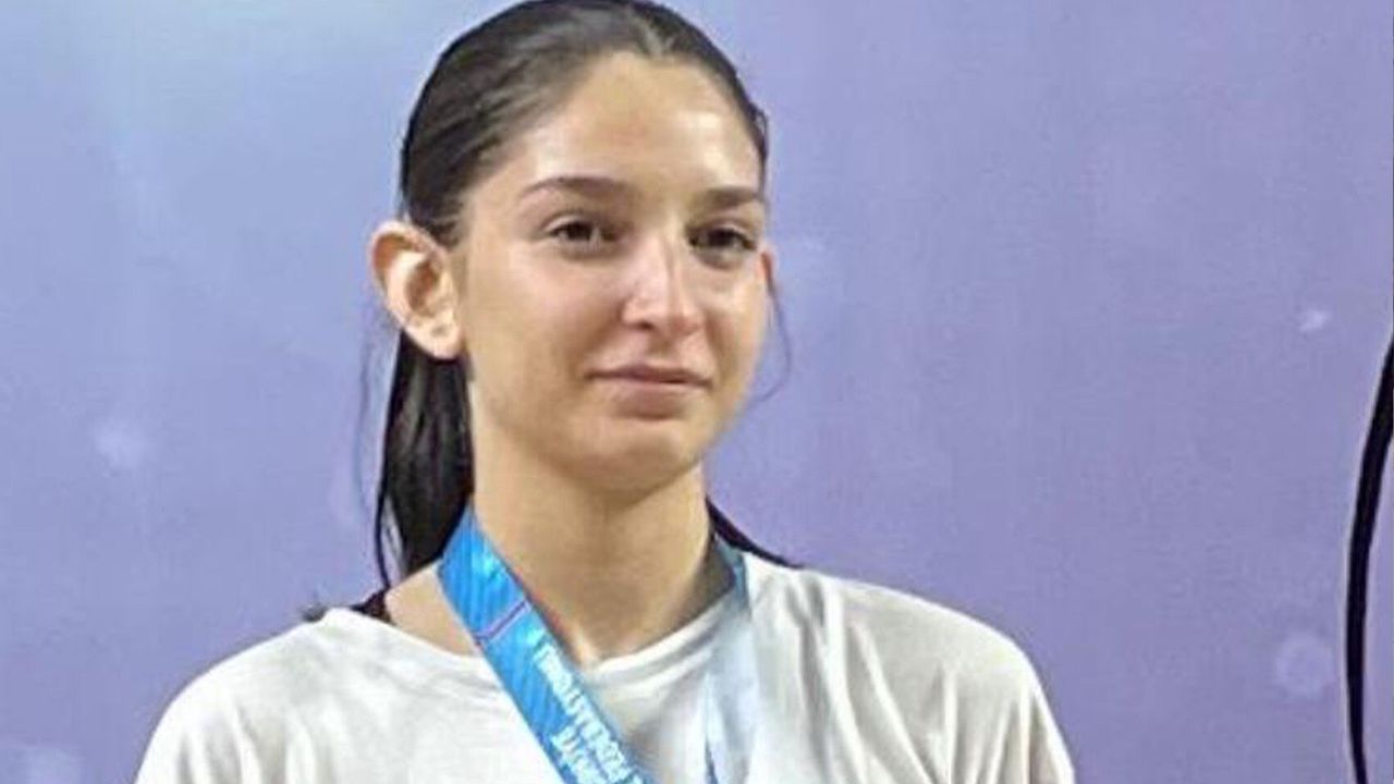 Afyonlu Zeynep Yurt Akdeniz Şampiyonası'nda Türkiye'yi temsi