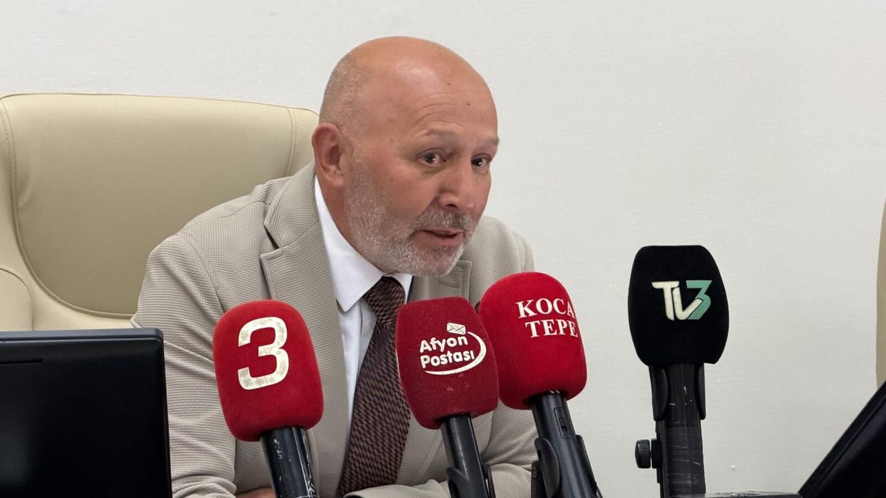 Afyon İl Genel Meclisi Başkanı Siper: "Sokak lambaları maliyeti 80 milyona çıktı, muhtarları uyaralım"