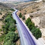 Afyon Dinar'da Yola Boya Döken Tır Sürücüsüne Ceza Geldi: 3 Bin TL Para Cezası