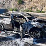 Bilecik’te Bariyere Çarpan Otomobil Alev Aldı: 3 Astsubay Yaralandı