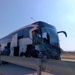 Afyon'da Feci Kaza! Otobüs Kamyonetin Arkasından Çarptı: Ölü ve Çok Sayıda Yaralı Var...