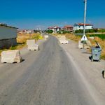 Afyon’da yolun ortasına beton bariyerler konuldu: Mahalle sakinleri çözüm bekliyor