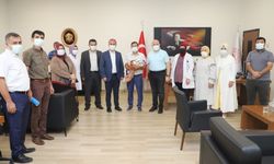 AK Parti’den Afyon’da sağlık çalışanlarına ‘sevgi ve saygı’ seferberliği